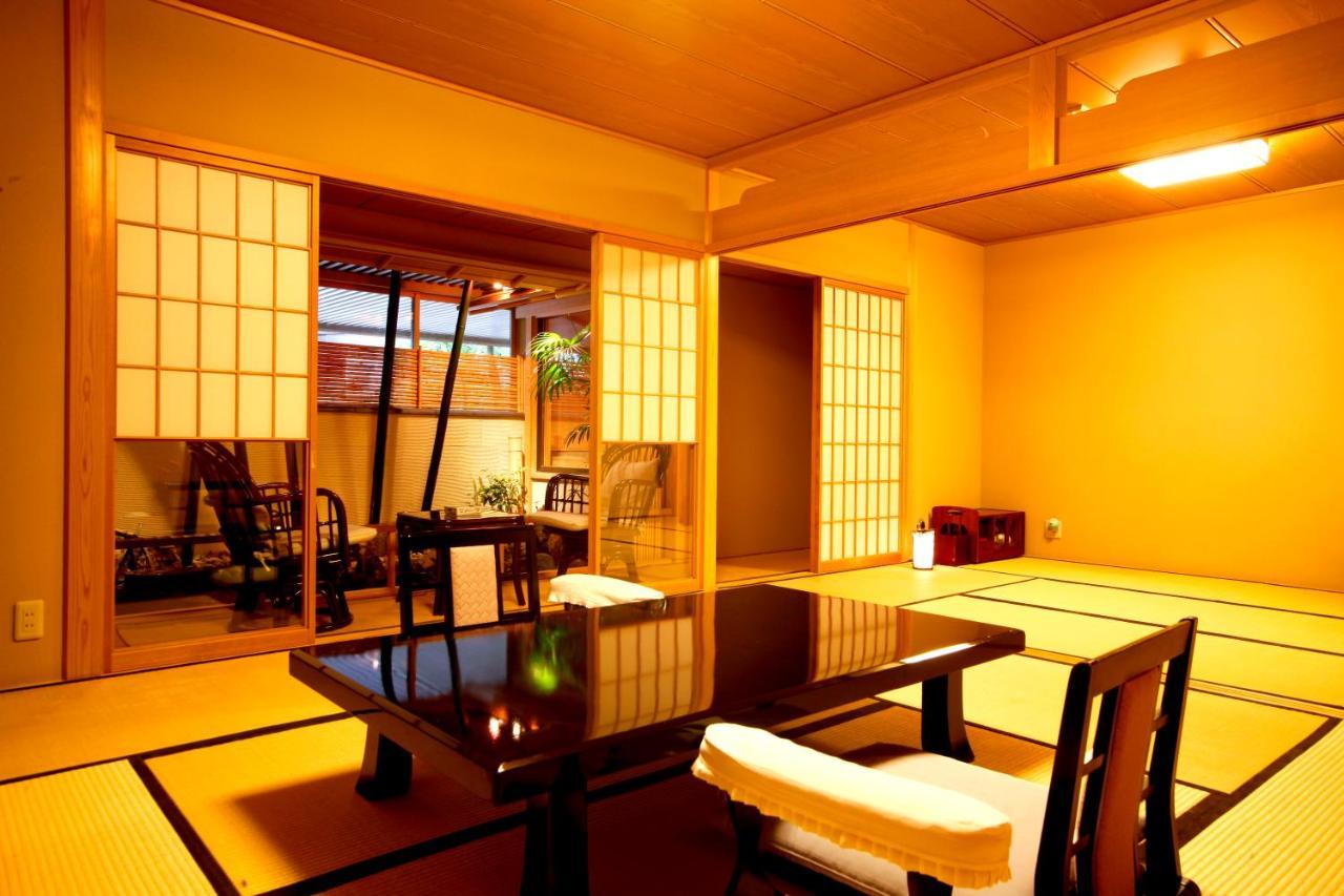 Kyoto Arashiyama Onsen Ryokan Togetsutei Екстер'єр фото