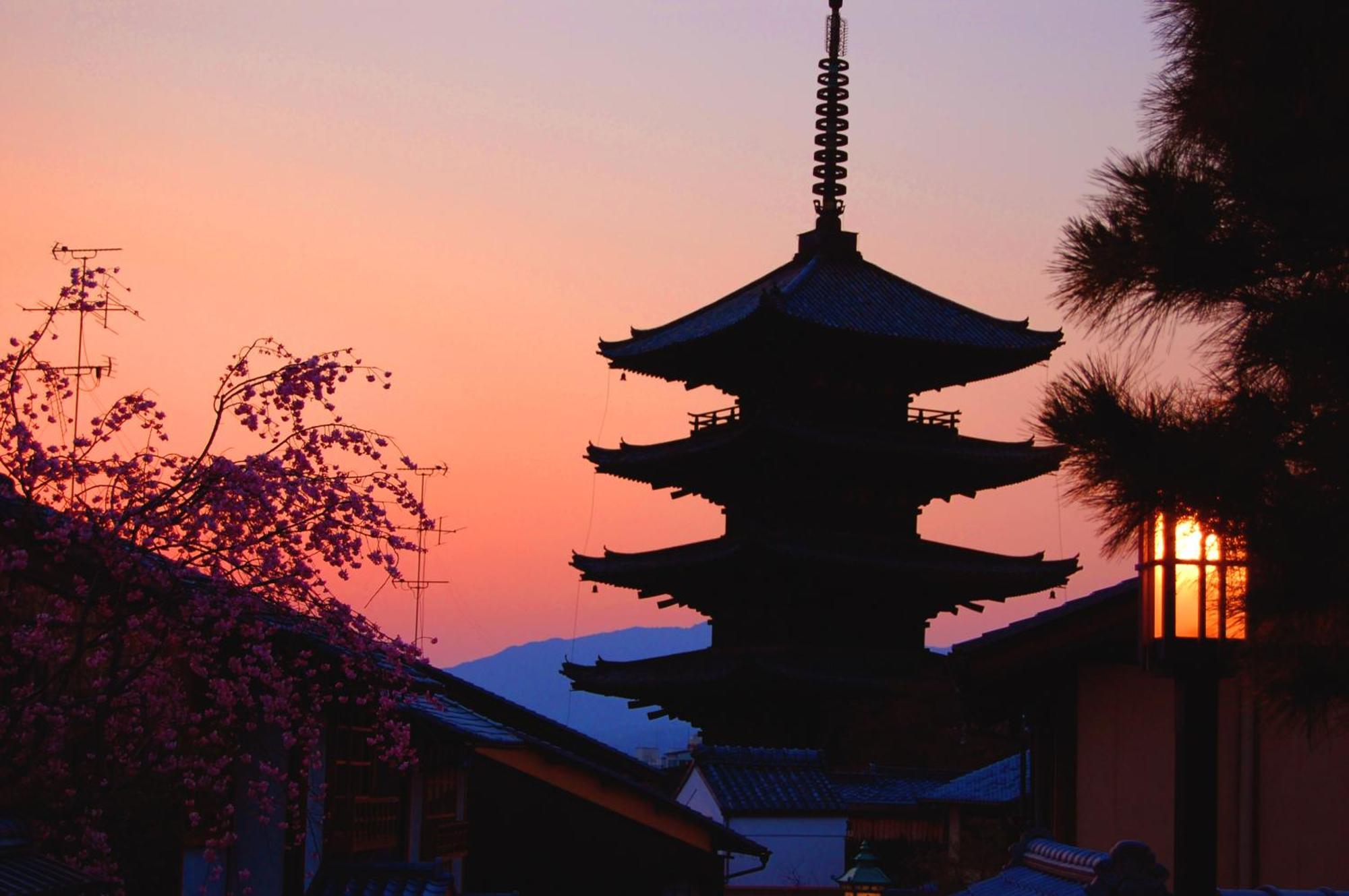 Kyoto Arashiyama Onsen Ryokan Togetsutei Екстер'єр фото